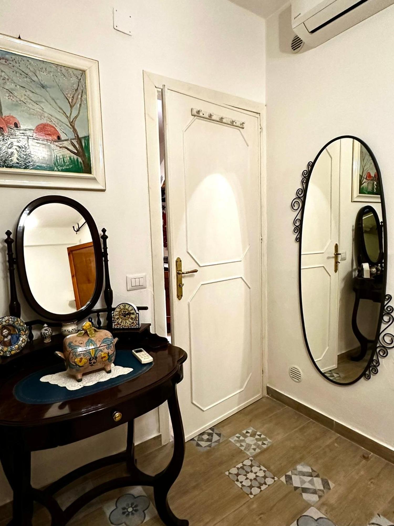 Casa Perciata - Locazione Turistica Apartment มอนเดลโล ภายนอก รูปภาพ