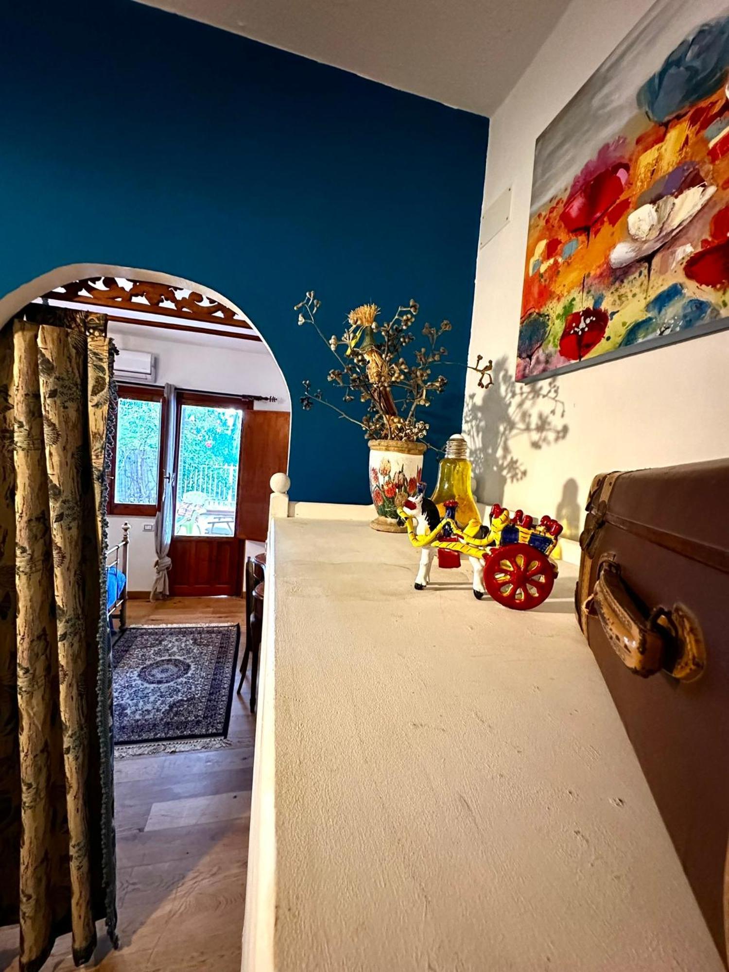 Casa Perciata - Locazione Turistica Apartment มอนเดลโล ภายนอก รูปภาพ