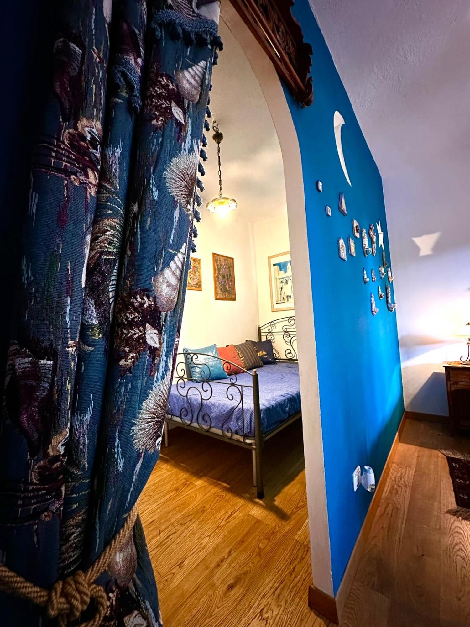Casa Perciata - Locazione Turistica Apartment มอนเดลโล ภายนอก รูปภาพ