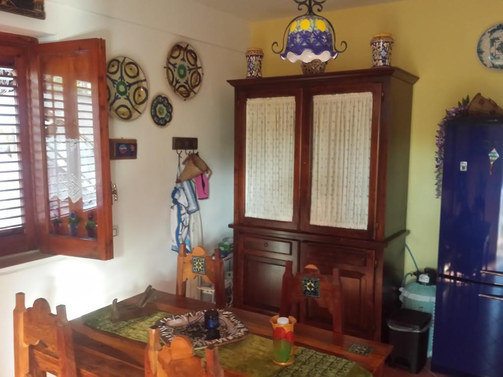 Casa Perciata - Locazione Turistica Apartment มอนเดลโล ภายนอก รูปภาพ