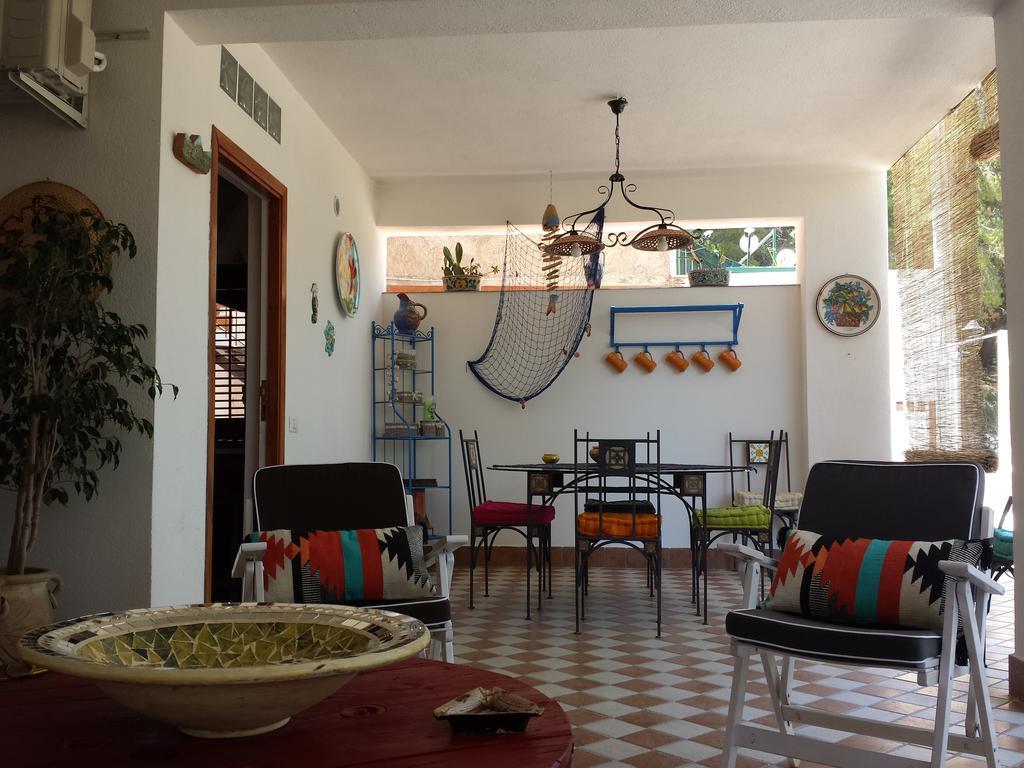 Casa Perciata - Locazione Turistica Apartment มอนเดลโล ภายนอก รูปภาพ